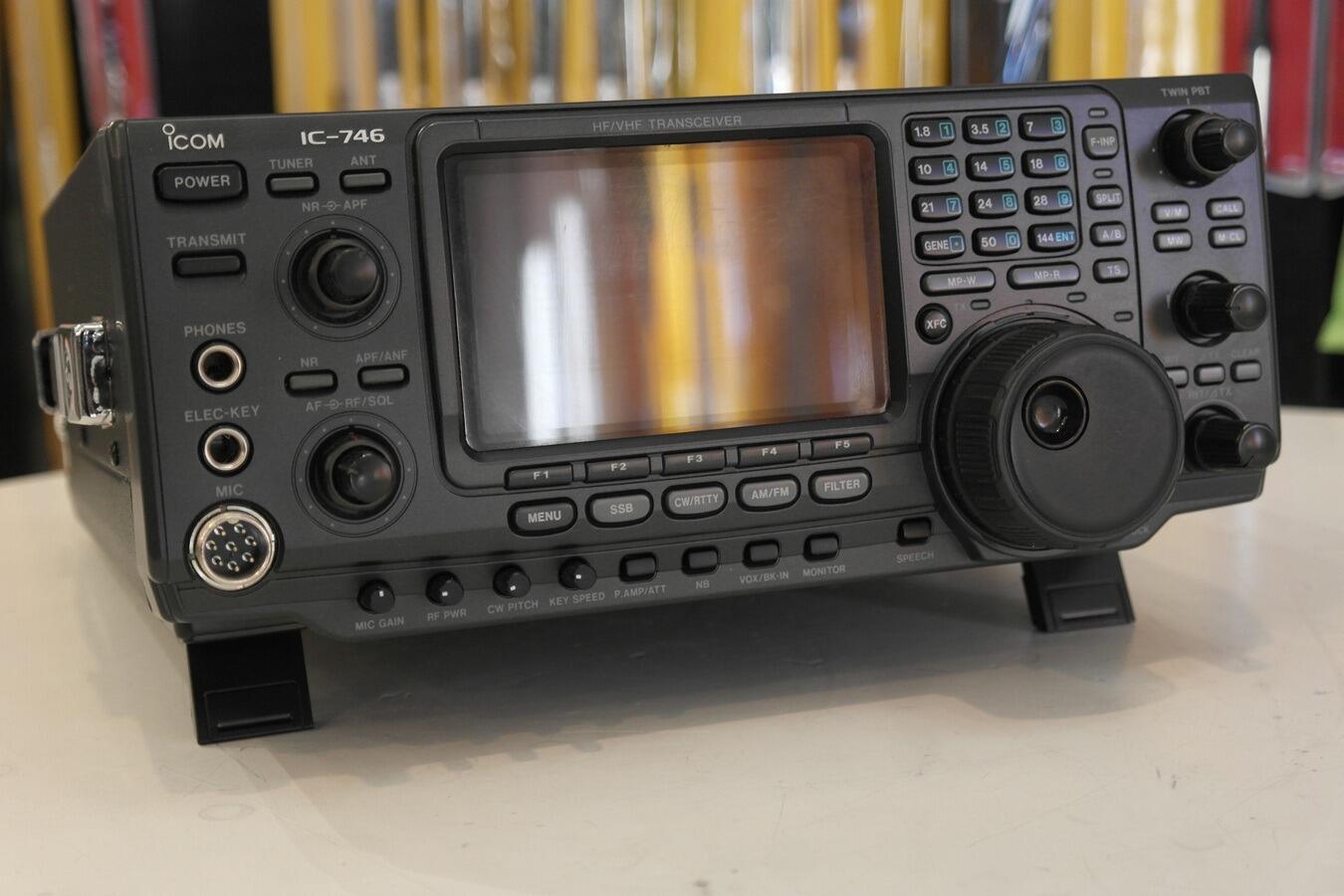 Used Icom IC-746 HF/6m 100W Transceiver | Radioworld UK