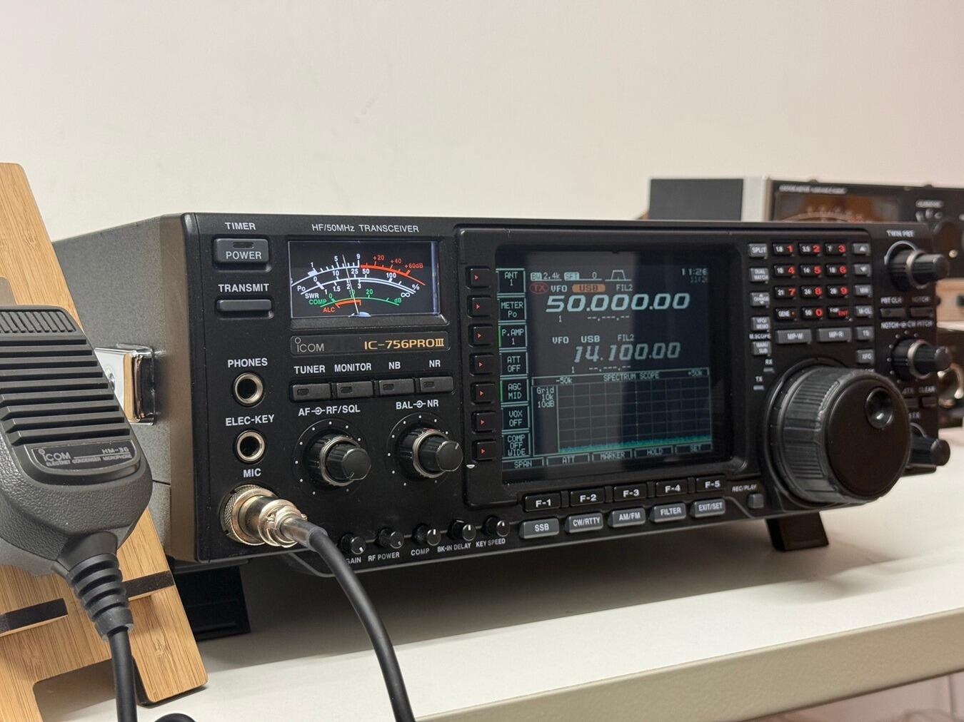 Second Hand Icom IC-756PROIII HF/50MHz Transceiver – High-Performance SDR