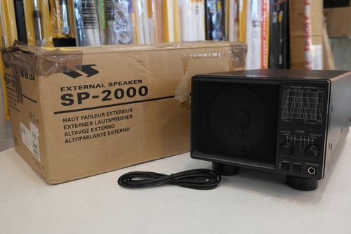 Yaesu SP-2000 communications speaker front panel view