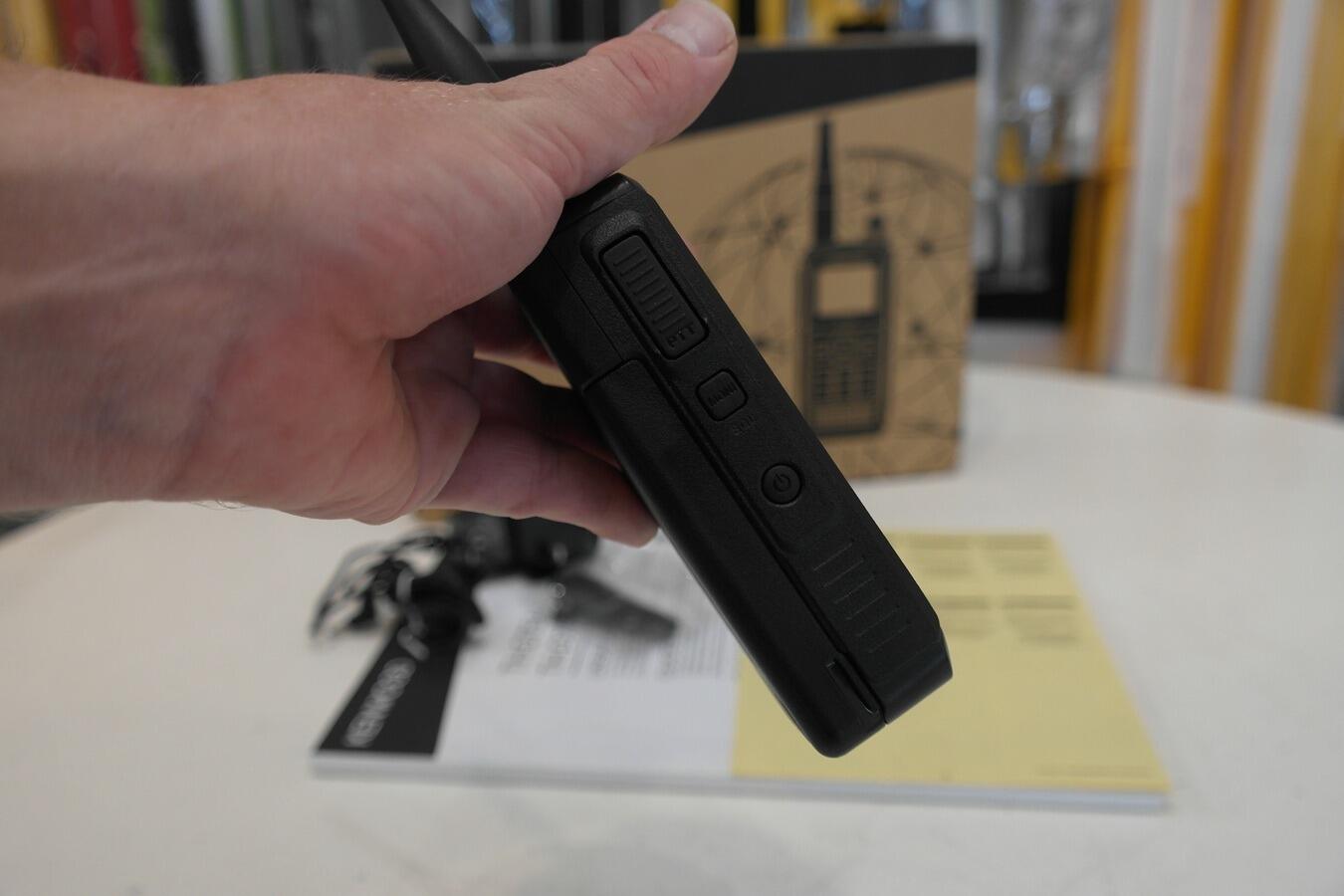 Kenwood TH-D75E dual-band VHF UHF D-STAR handheld