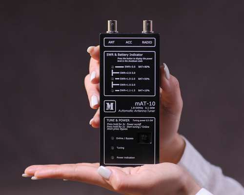 mAT-10 automatic antenna tuner for QRP transceivers – front view
