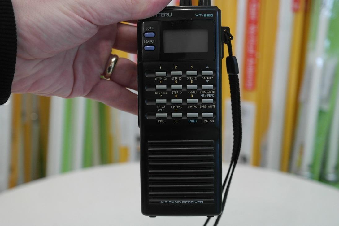 Second Hand Yupiteru MVT-225 Airband Scannner - RadioworldUK