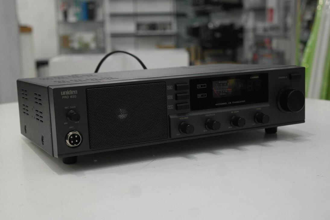 Second Hand Uniden Pro 620 Mid Band FM Base Station Transceiver 