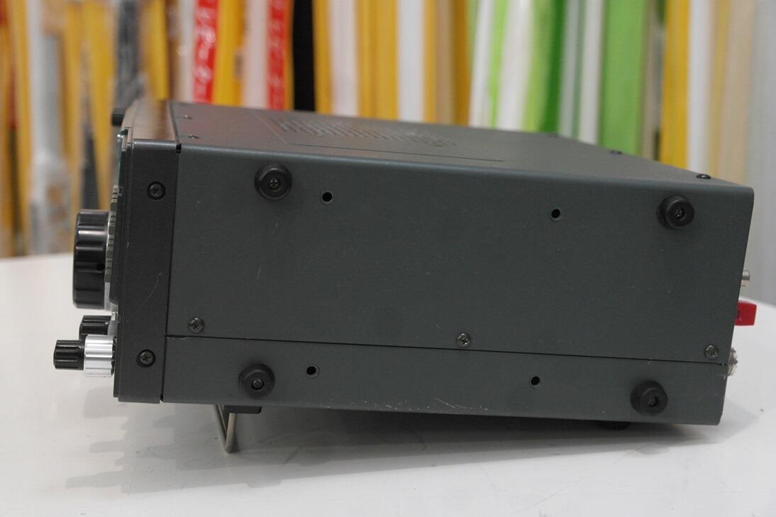 Second Hand Icom IC-R71E HF Communications Receiver - RW UK
