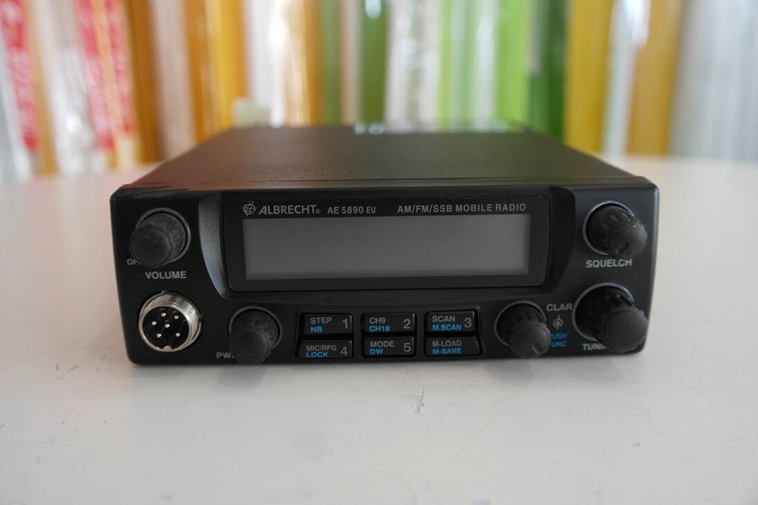 Second Hand Albrecht AE-5890EU CB radio All Mode FM UK 3