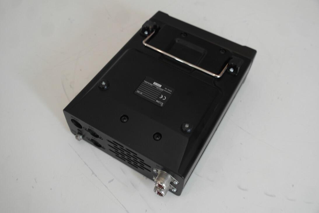 Second Hand Icom AT-180 Automatic Antenna Tuner - RW UK