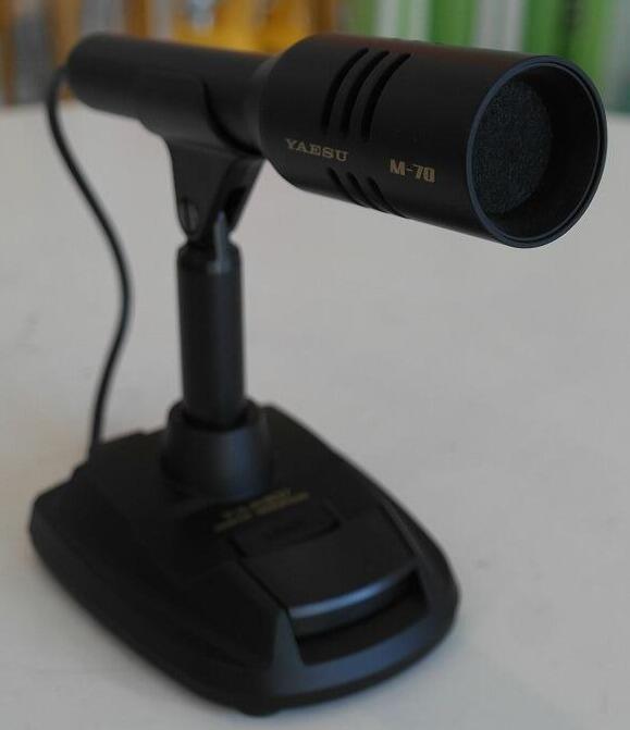 Used Yaesu M-70 Desktop Microphone – For Yaesu Radios