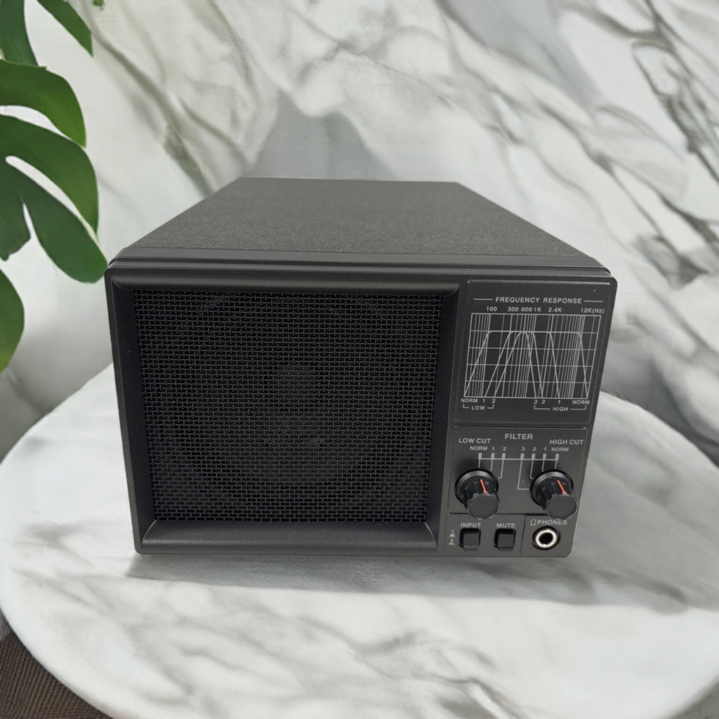 YAESU スピーカー　SP-2000 Yaesu SP-2000 Yaesu Desktop Speakers | DX Engineering