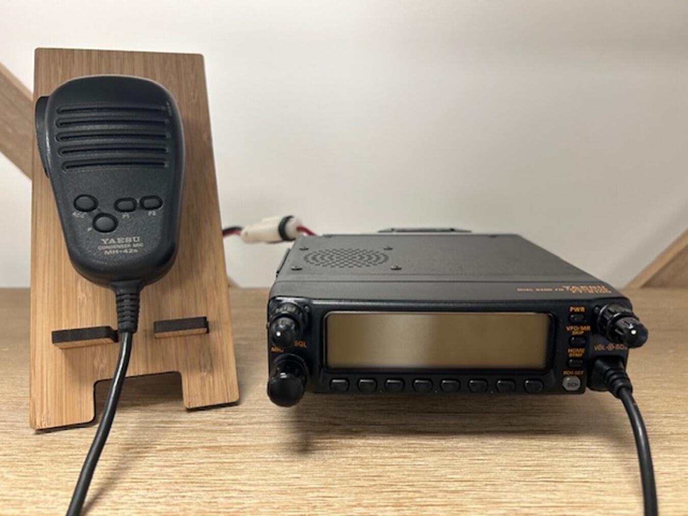 ヤエス FT-8100 DUAL BAND ヤエス FT-8100 DUAL BAND
