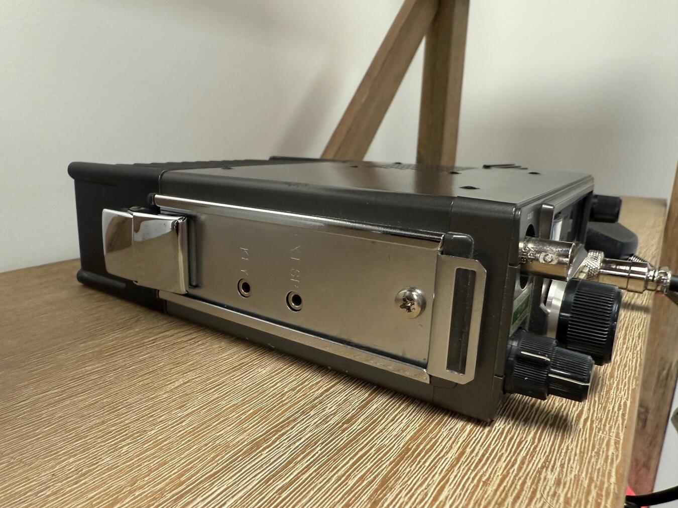 YAESU FT-290 mkIIトランシーバー RigPix Database - Yaesu - FT-290R II