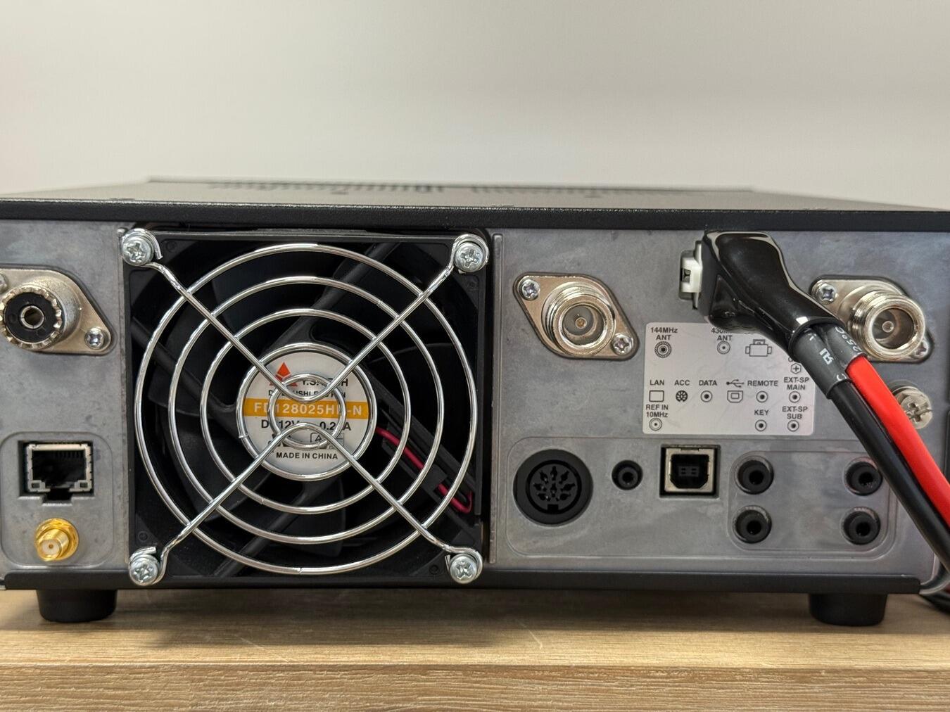 Second Hand Icom IC-9700 Dual Band VHF UHF Transceiver - Radioworld UK