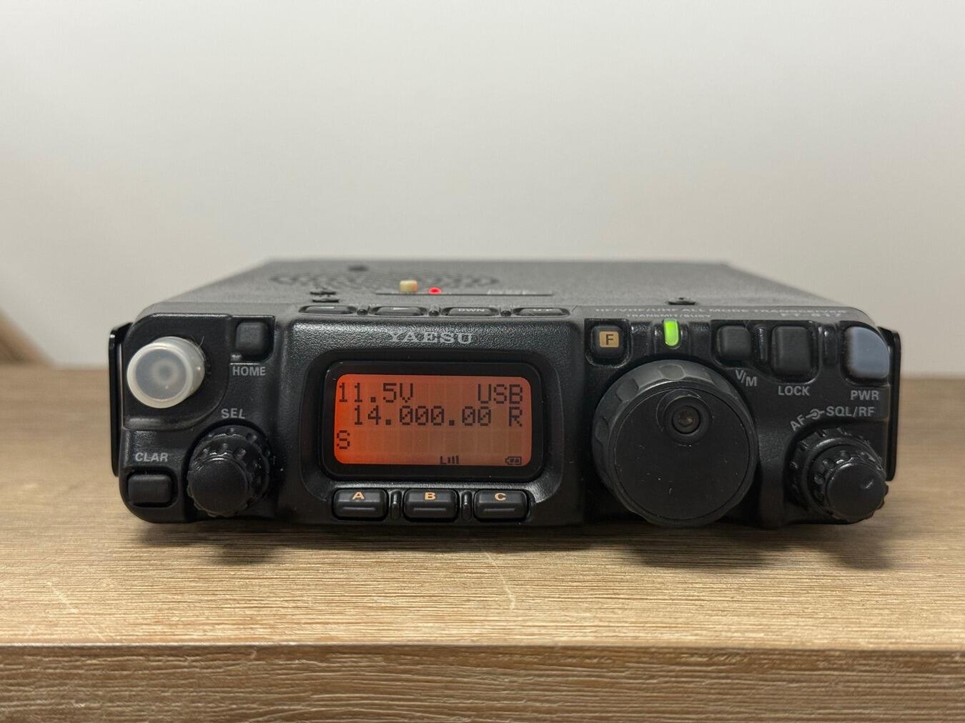YAESU FT-817 HF/VHF/UHFトランシーバー Yaesu FT-817 as a travel receiver | The SWLing Post