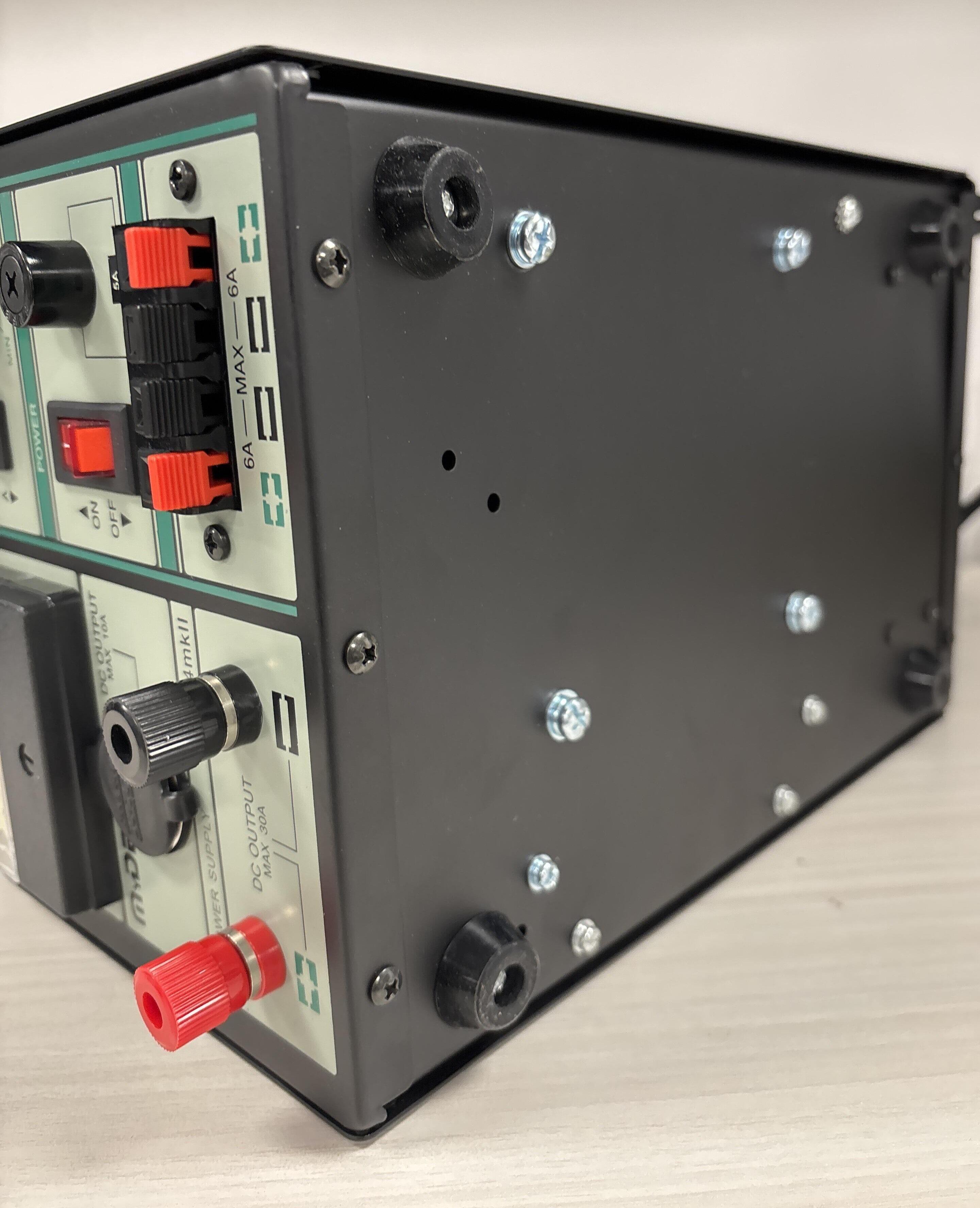 Second Hand Mydel MP 304Mkii 30 Amp Linear Power Supply Radioworld UK