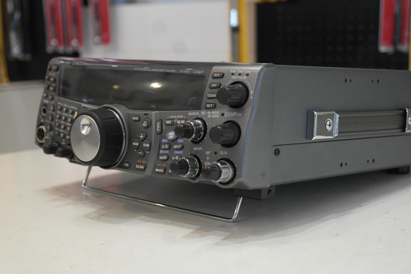 Second Hand Kenwood TS 2000 All Mode Multiband Transceiver HF/VHF/UHF