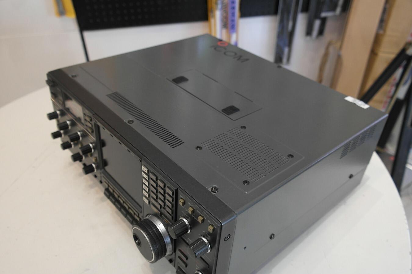 Second Hand Icom IC-R9000 All-Mode Receiver | Radioworld UK