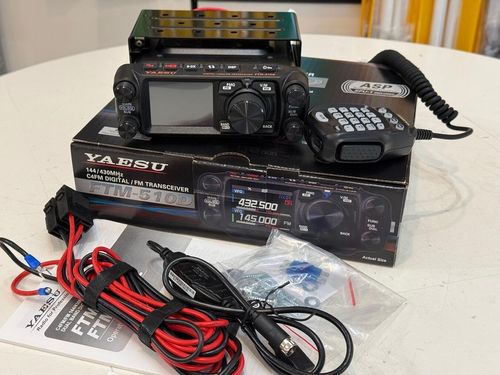 YAESU FTM-350 144/430MHz 20W FM ヤエス Second Hand Yaesu FTM-350 Dual Band Mobile Transceiver