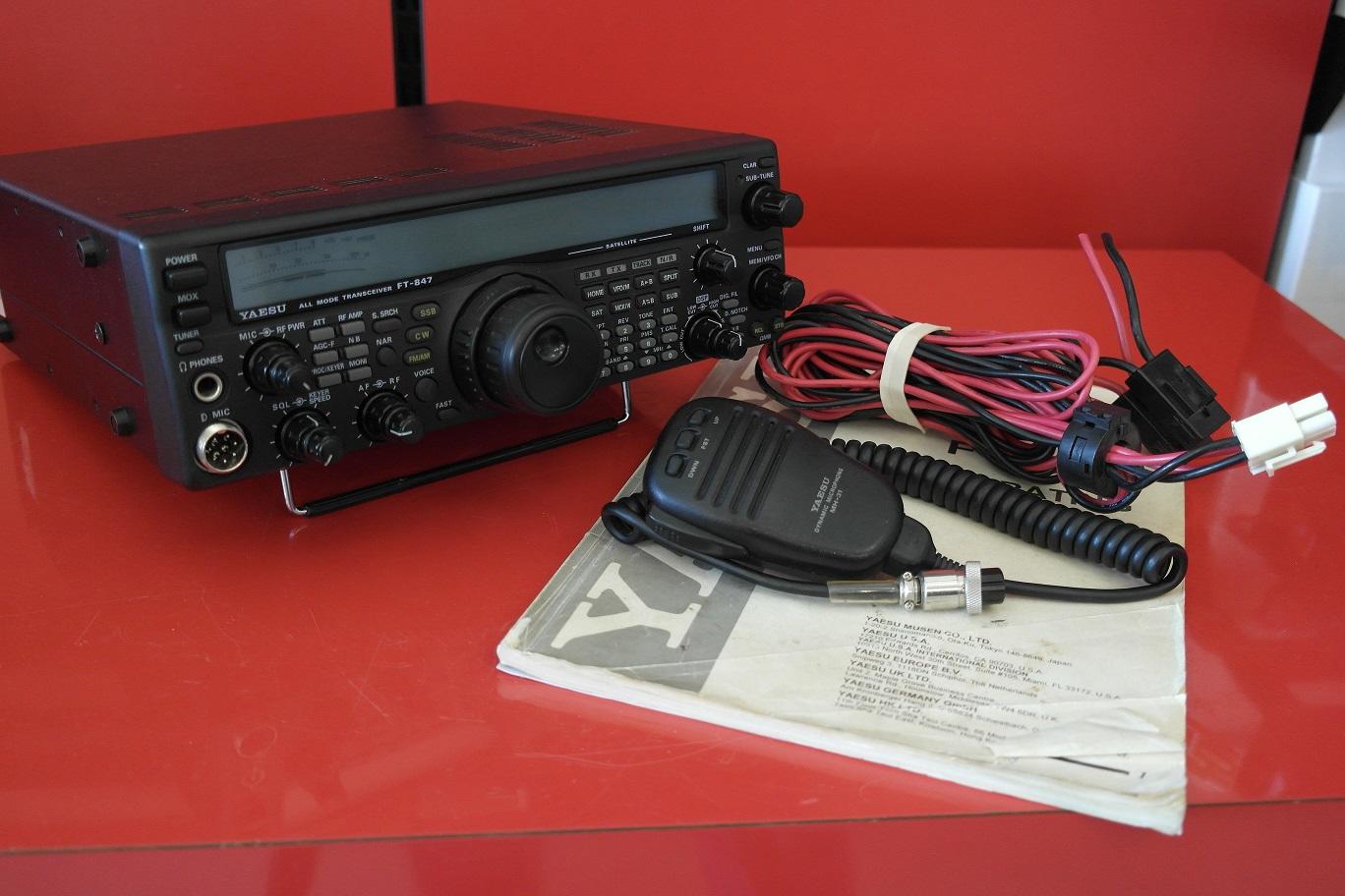 Second Hand Yaesu FT847 HF VHF UHF Transceiver RW UK