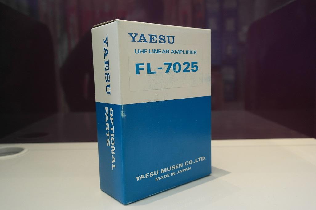 Yaesu FL-7025 UHF Linear Amplifier for FT-790MKII4