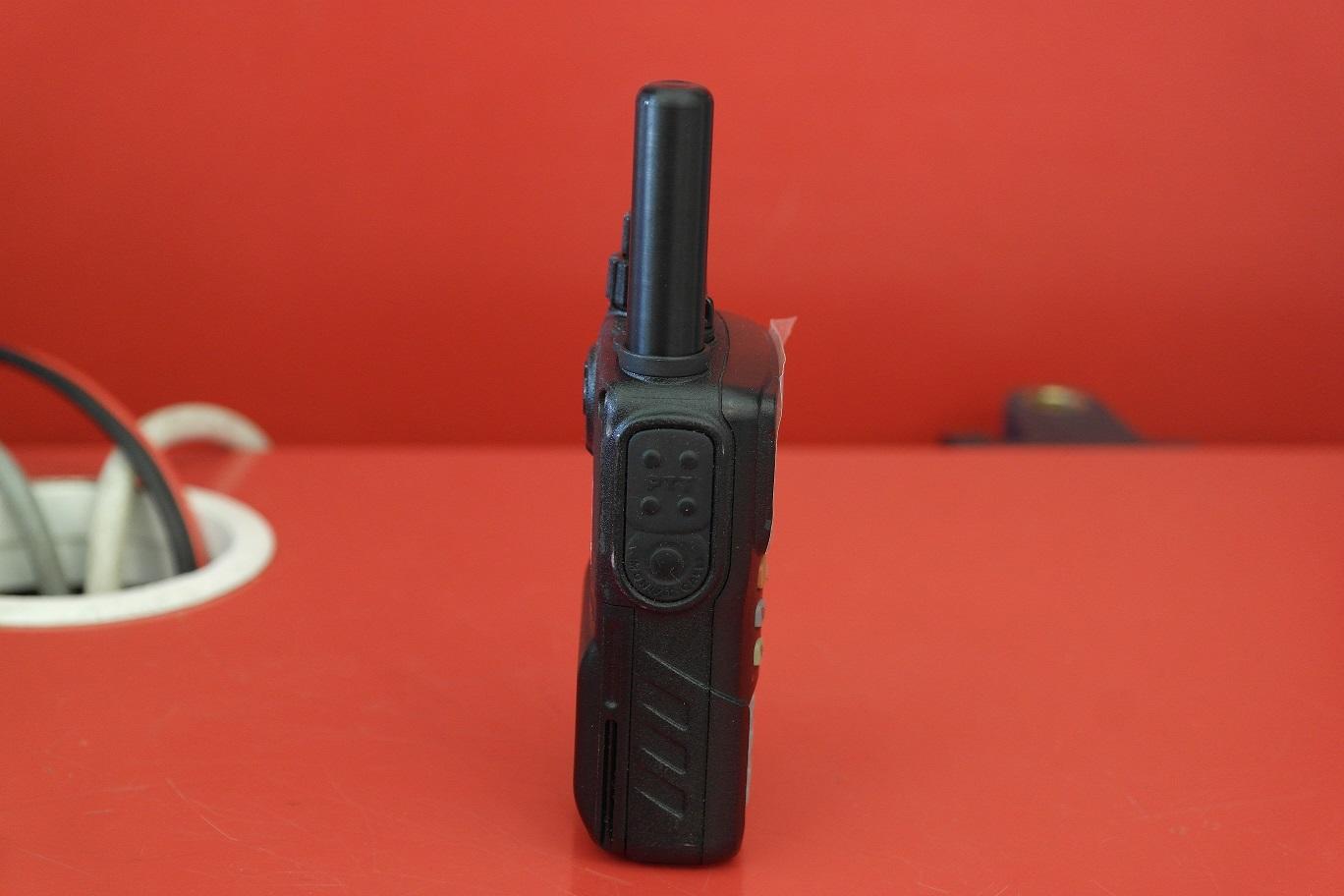 Second Hand Yaesu VX6R 2m/70cm FM Handheld Transceiver - Radioworld