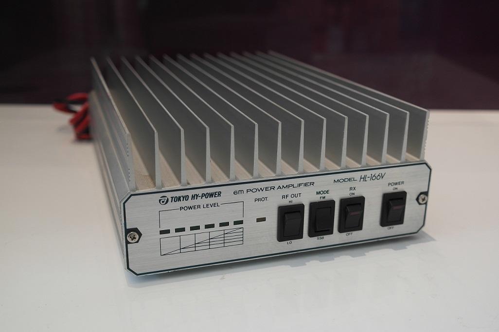 TOKYO HI-POWER 70cm RF POWER AMPLE