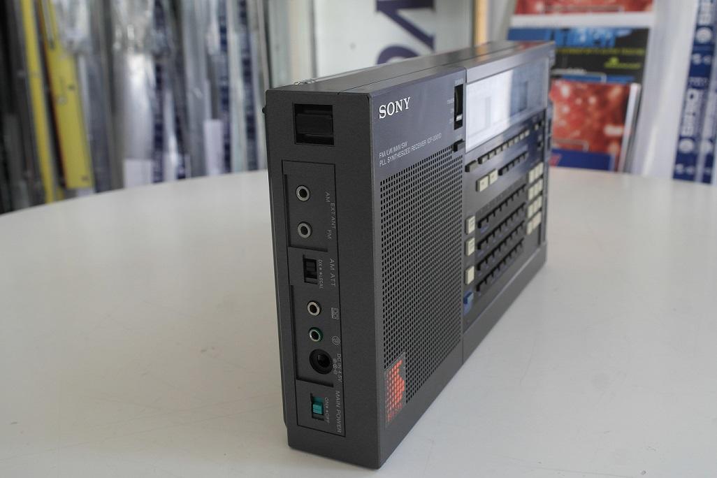 Second Hand Sony ICF-2001D AM/SSB/CW/WFM