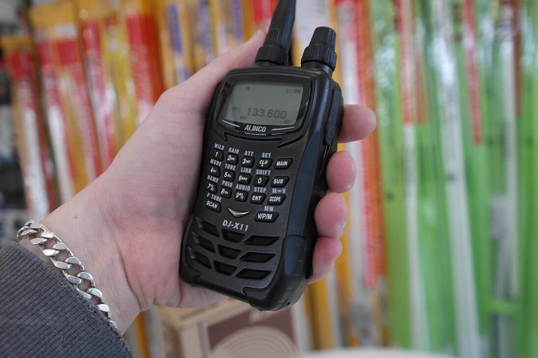 T K　ALINCO DJ-X11 Alinco DJ-X11 0,05-1300 MHz skaner ręczny : Amazon.pl