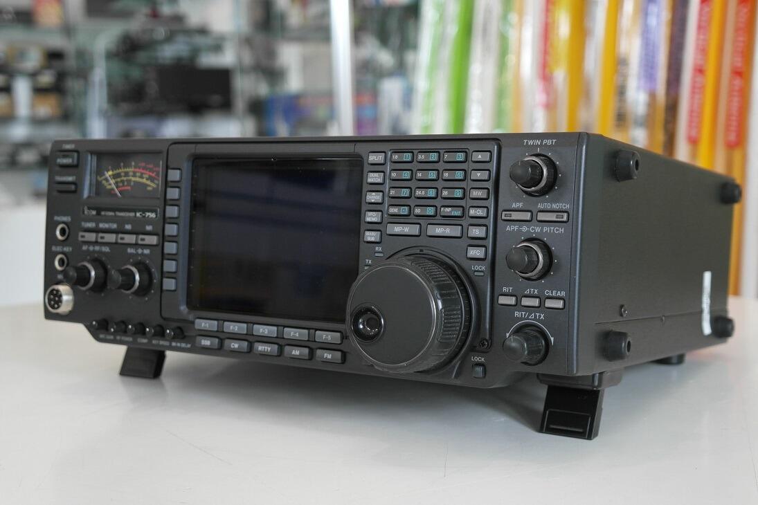 ICOM IC−756 Icom IC-756 HF / 50 MHz Amateur Radio Transceiver - YouTube