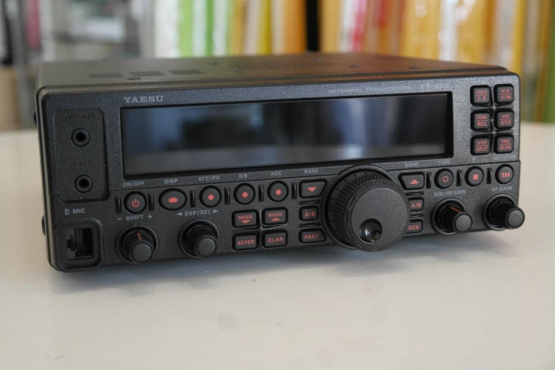 Second Hand Yaesu FT-450 HF Transceiver Without Antenna Tuner 1