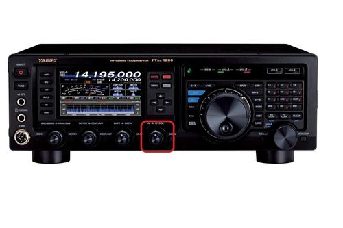 Yaesu SCU‑17 USB Interface Unit for CAT & Digital Modes