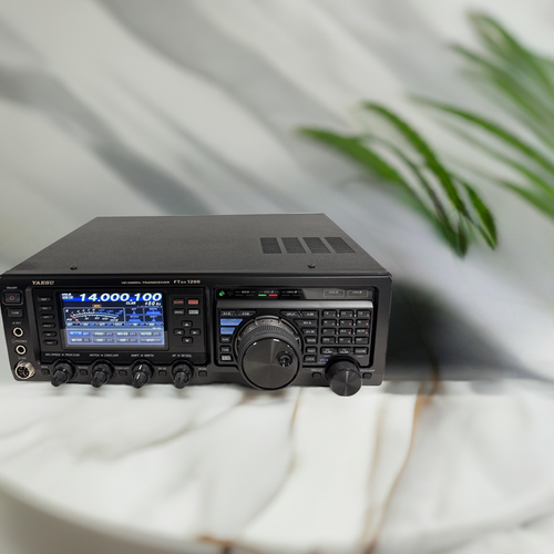 Second Hand Icom IC-7600 HF Base Transceiver With Band Scope