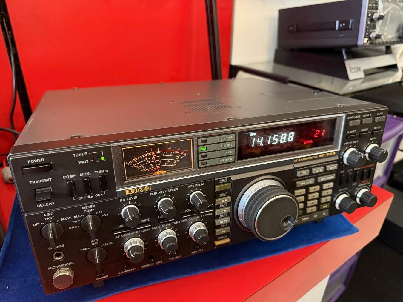 Second Hand Icom IC-761 Amateur HF Transceiver – 100W | Radioworld UK