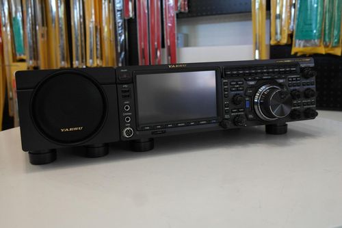 Second Hand Yaesu FTDX-10 HF/50 MHz Hybrid SDR Transceiver