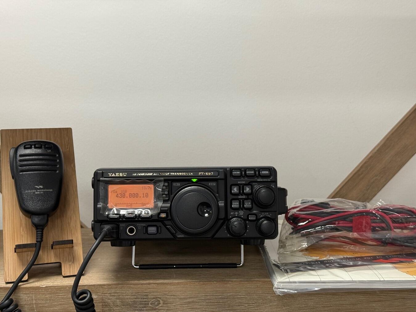 Yaesu FT-897D Used – HF/VHF/UHF All-Mode Portable Transceiver