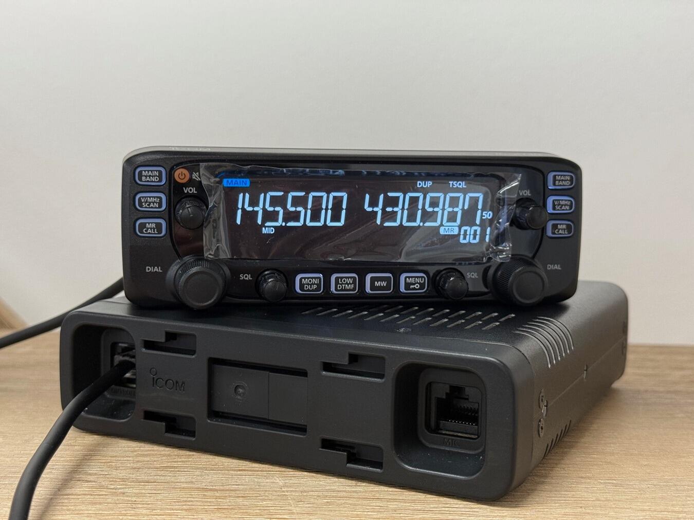 Second Hand ICOM IC-2730E Dual Band VHF-UHF Transceiver - Black Screen ...
