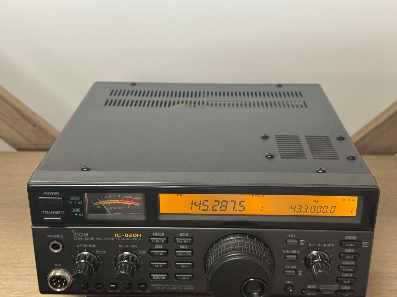 ICOM IC-820D 144MHz/430MHz ALL MODE② ICOM IC-820D 144MHz/430MHz