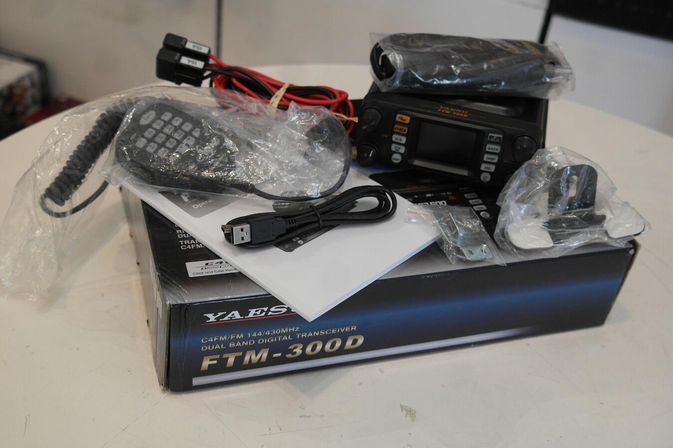 Second Hand Yaesu FTM-300 Dual Band VHF UHF C4FM Digital Mobile