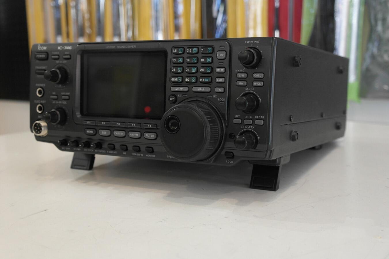 Used Icom IC-746 HF/6m 100W Transceiver | Radioworld UK