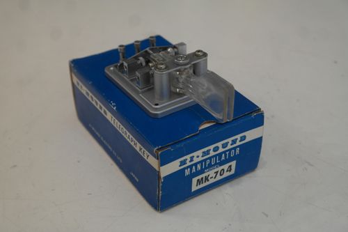 Second Hand FDK KP-100 Electronic Squeeze Keyer - Radioworld UK