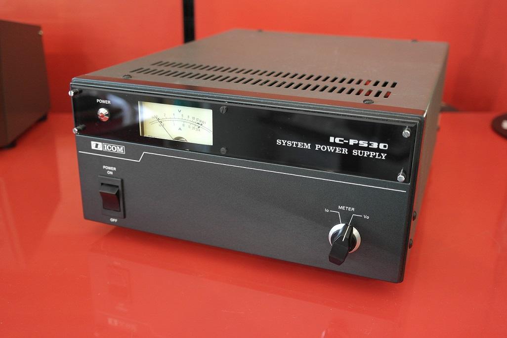 Second Hand Icom IC-PS30 30 Amp Power Supply - RadioworldUK