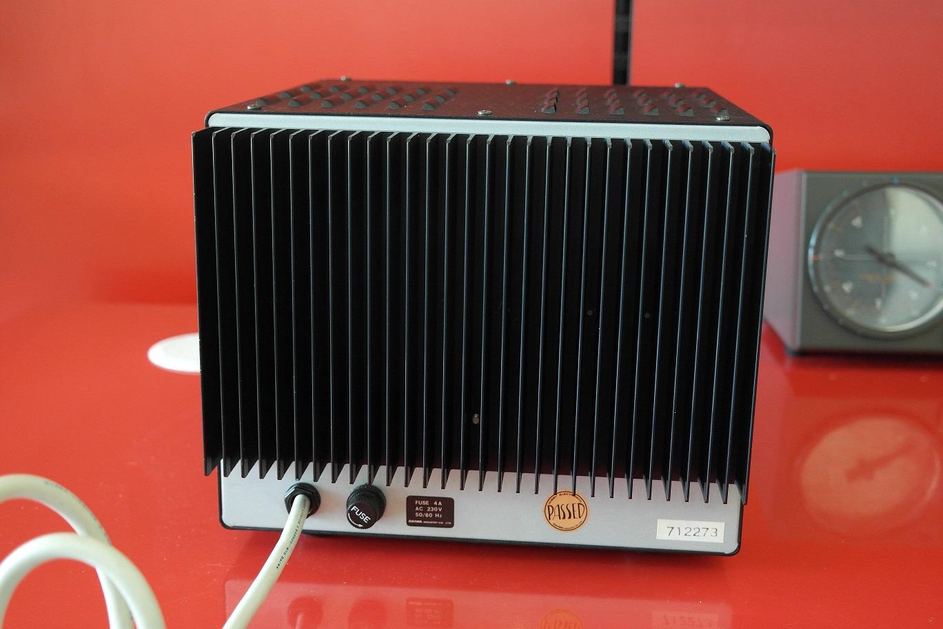 Second Hand Daiwa PS300 30 Amp Linear Power Supply - RW UK