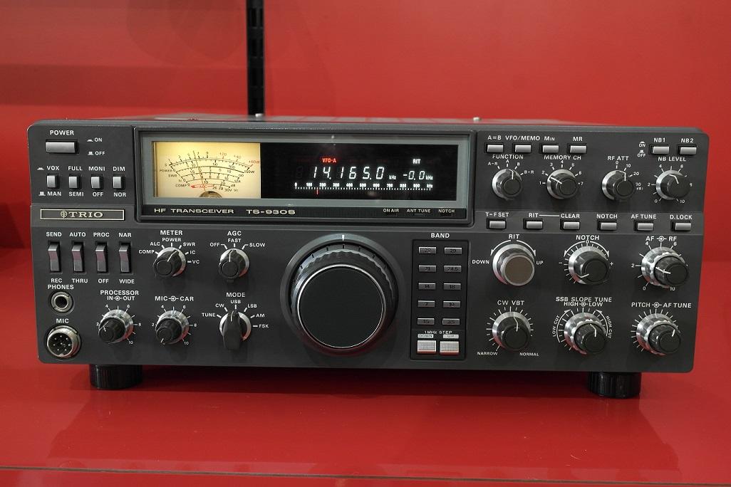 TS-930の美品ですHF送受信機TS-930(Sタイプ)