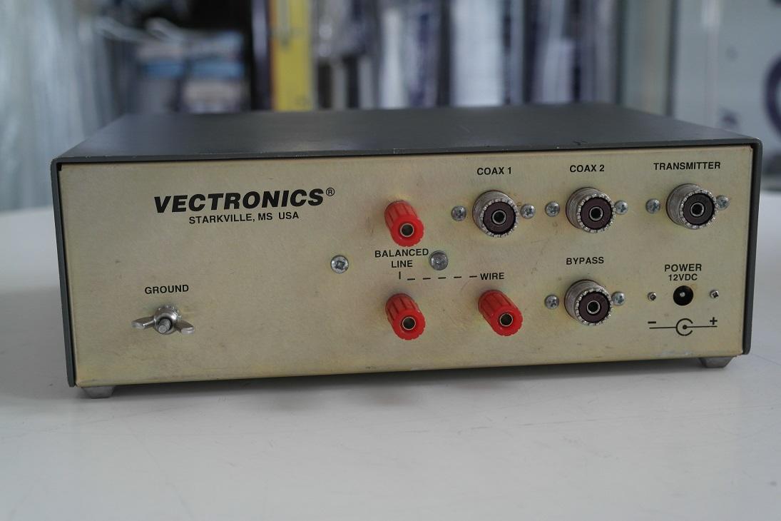 Second Hand VC-300DLP Vectronics 1.8-30MHz ATU 5
