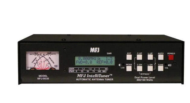 MFJ Automatic Antenna Tuner