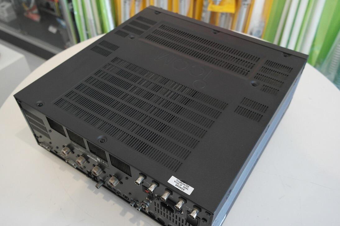 Second hand ic7800 mkii hf base station transceiver Radioworld UK