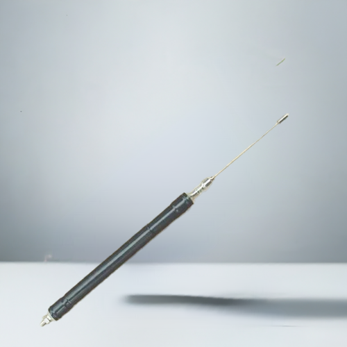 Diamond RHm8B portable antenna operates within the frequency range