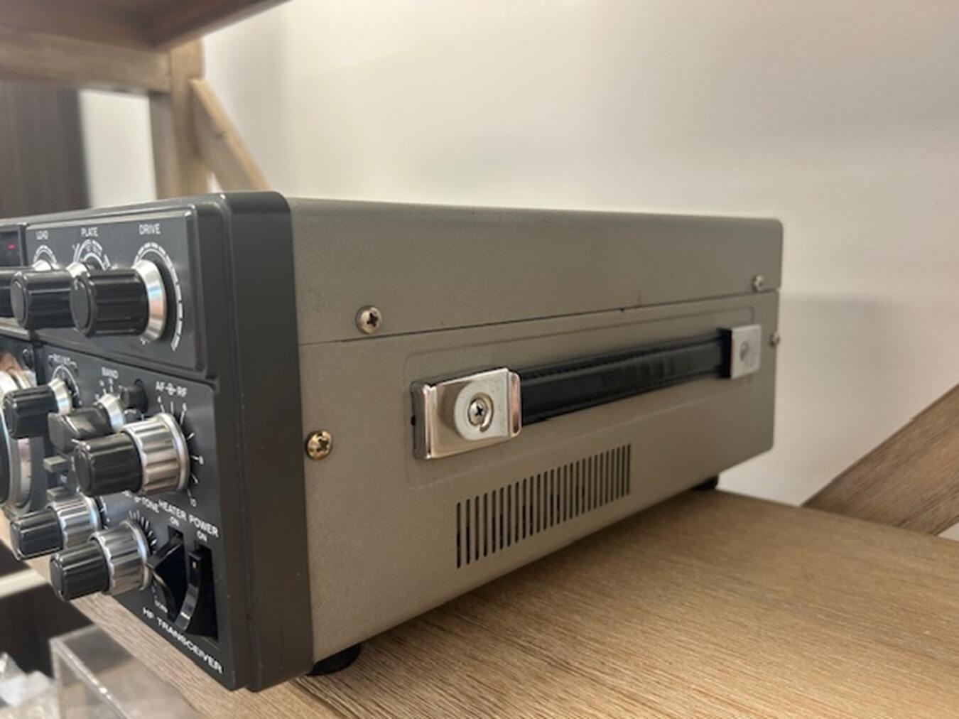 TRIO（KENWOOD）製 ビンテージ HFトランシーバー TS-120S ジャンク扱い