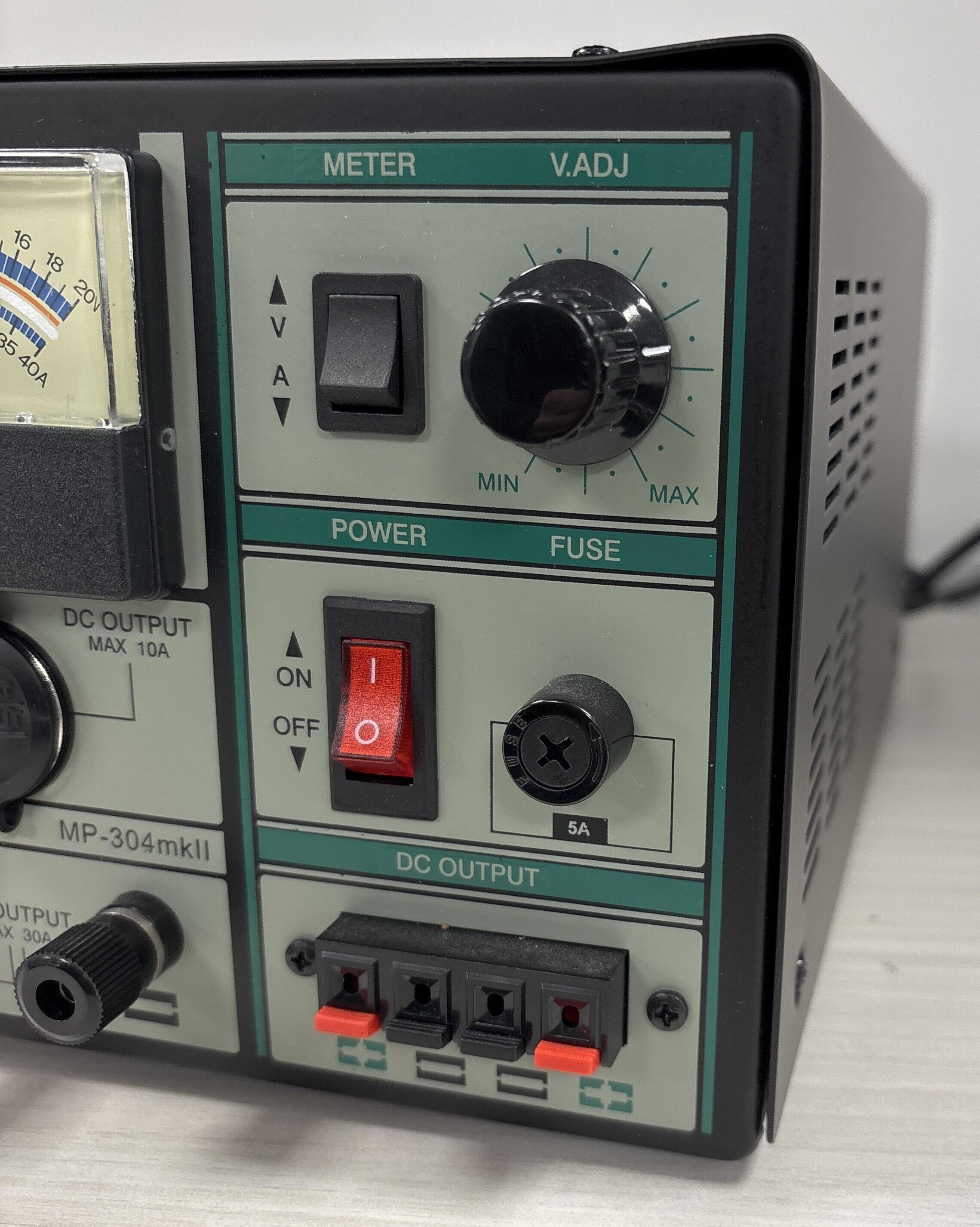 Second Hand Mydel MP 304Mkii 30 Amp Linear Power Supply Radioworld UK