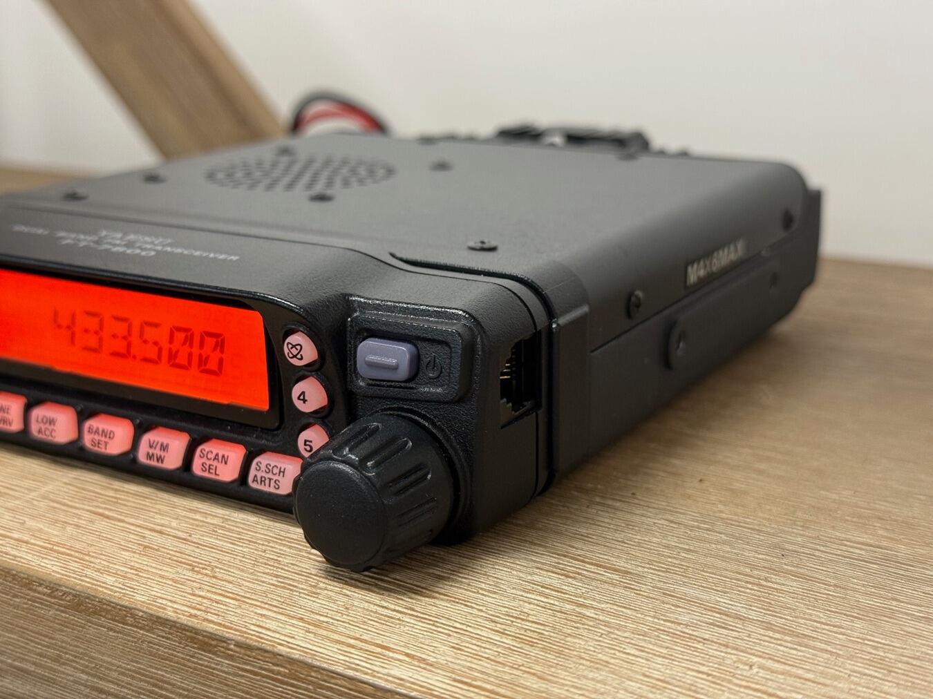 Second Hand Yaesu FT-7800E 2m/70cm Dual Band FM Mobile Transceiver