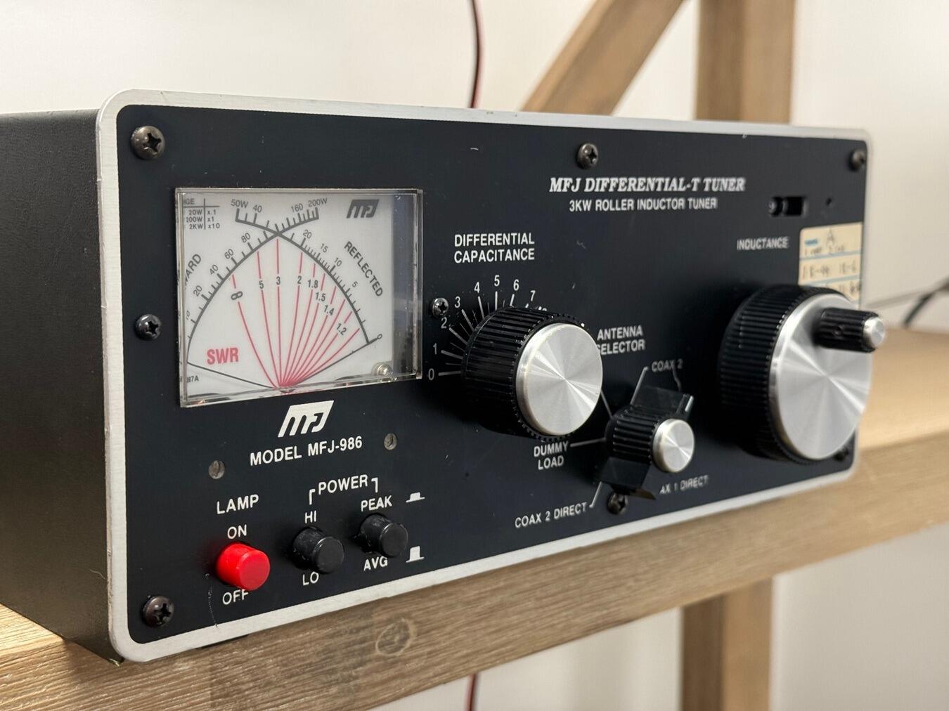 【動作品】 MFJ-986 (3kW ローラーインダクターチューナー） Second Hand MFJ-986 3 kW Manual HF Antenna Tuner | Radioworld UK