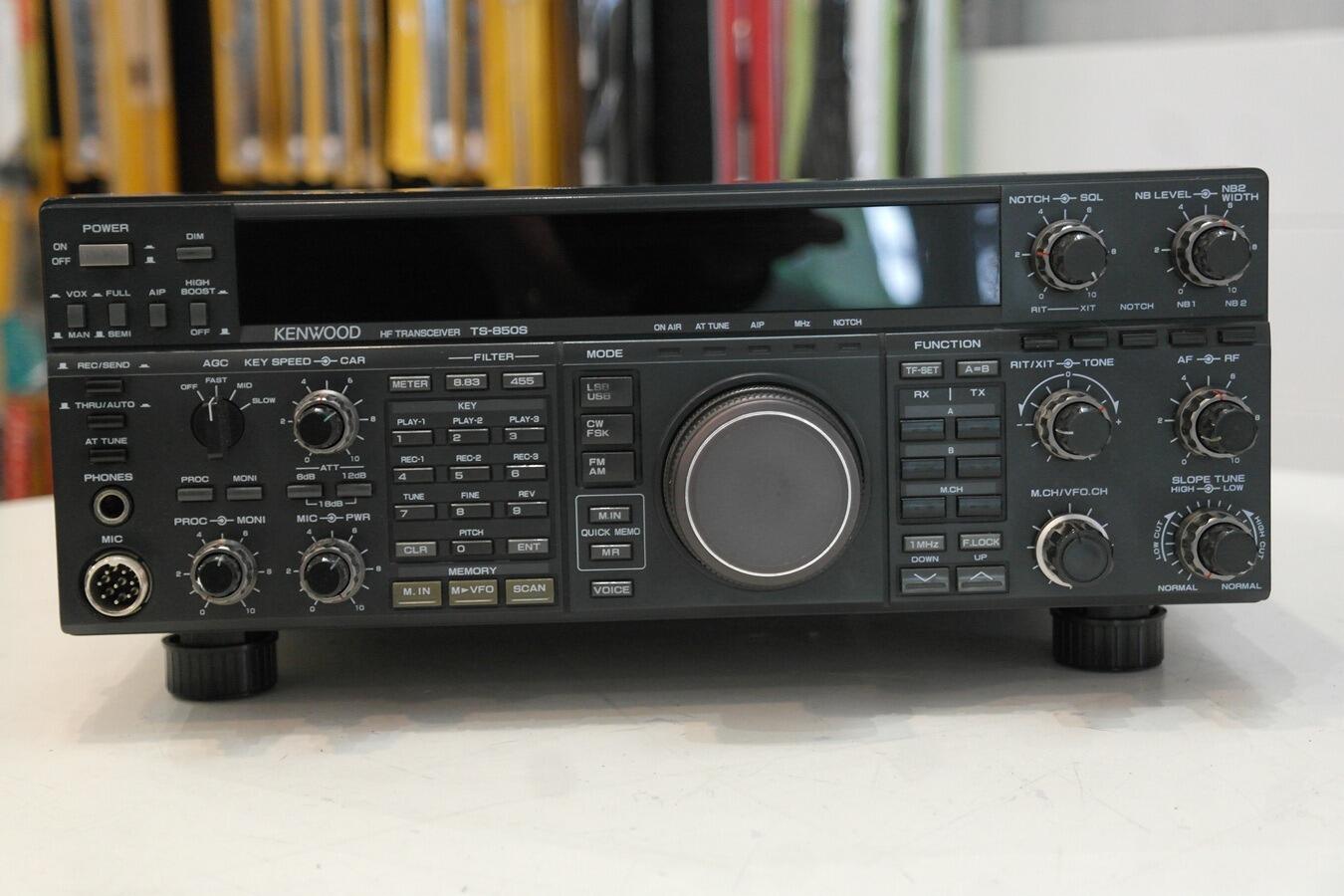 Second Hand Kenwood TS-850SAT HF Transceiver with ATU | Radioworld UK